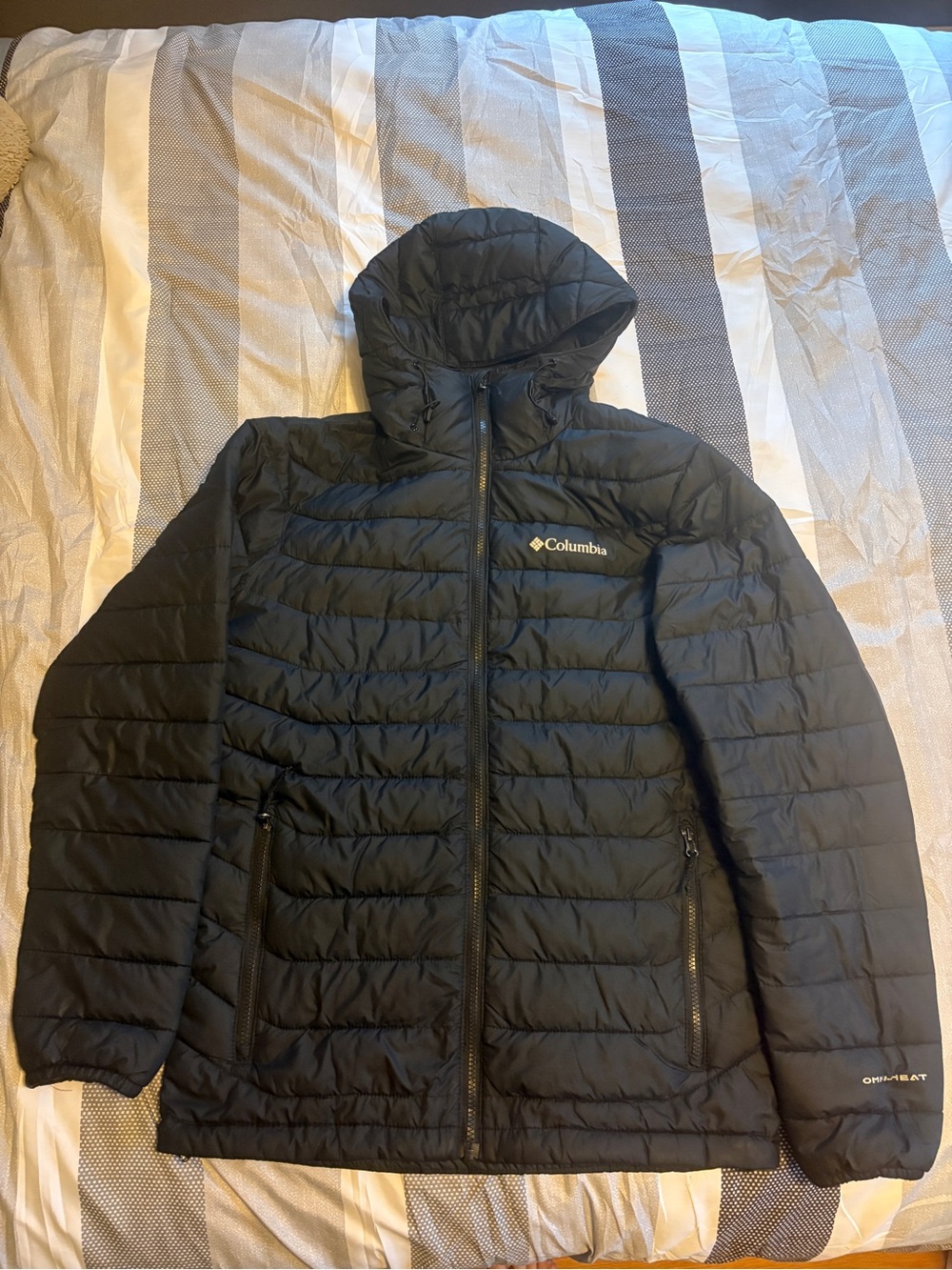 Columbia Black Quilted Hooded Jacket men’s small